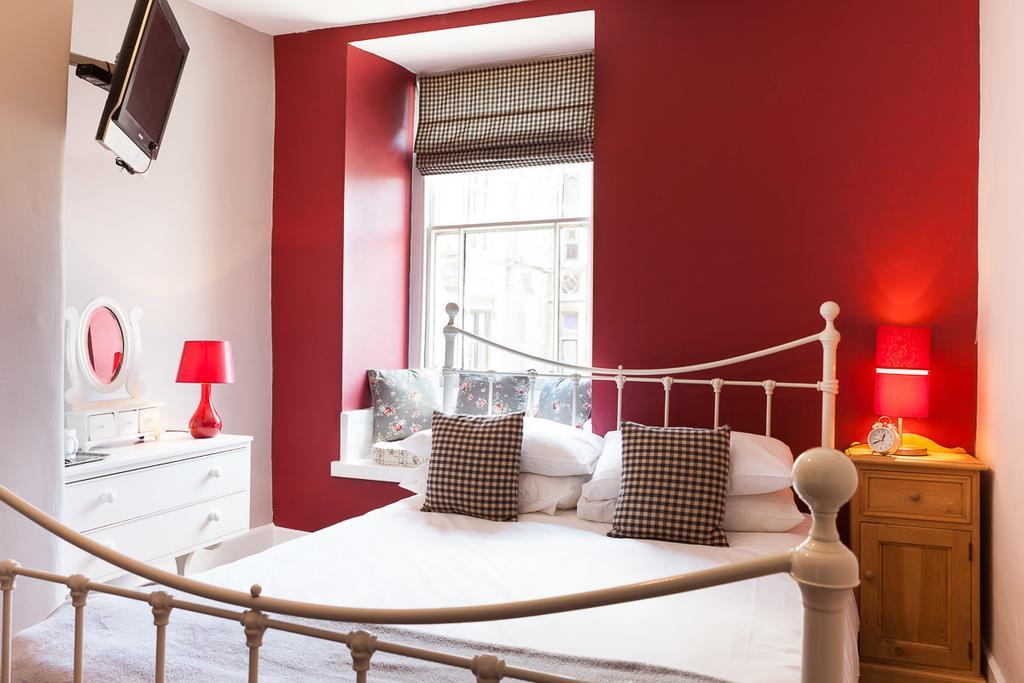 White Hart Hotel 斯托昂泽沃尔德 客房 照片